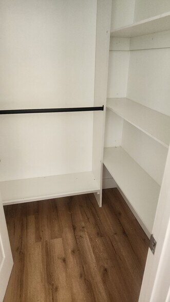 Building Photo - 6067 Comey Ave