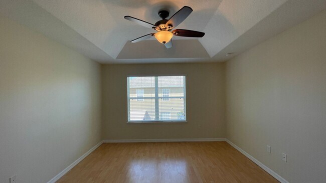 Building Photo - 9484 Strongbark Ln