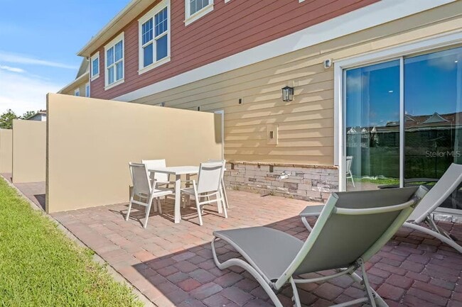 Building Photo - 7568 Sunflower Cir