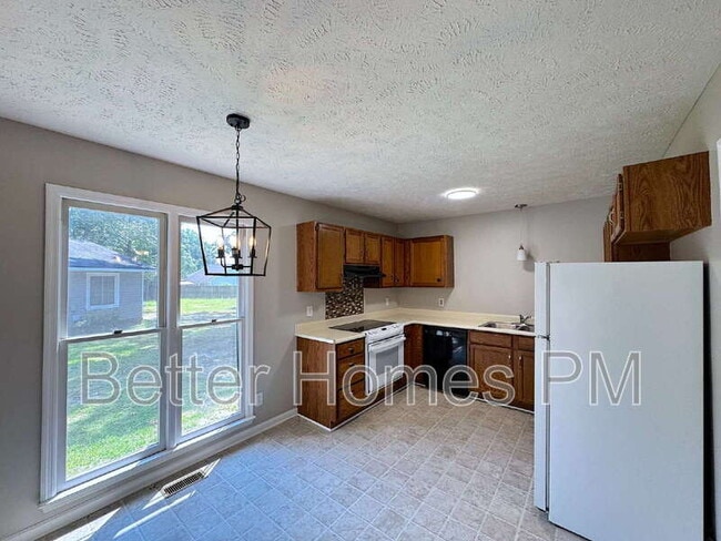 Building Photo - 6948 Callahan Cir