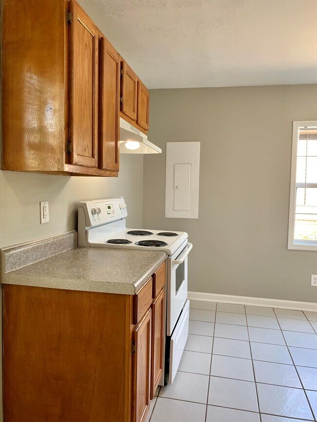 Building Photo - 209 Burch Rd