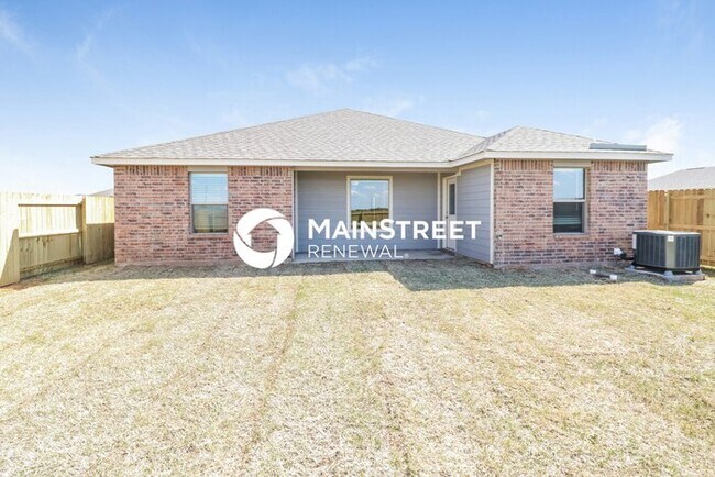 Building Photo - 4 Bedroom Pet-Friendly Home in Newcastle, OK with Main Street Renewal