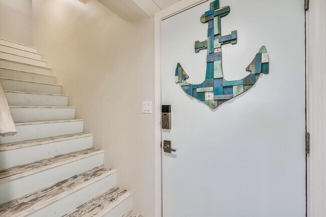 Building Photo - 23223 Front Beach Rd