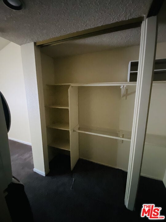 Building Photo - 8725 Beckenham Ln