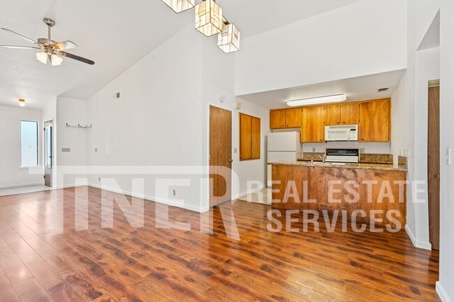 Building Photo - 7323 Chivalry Way
