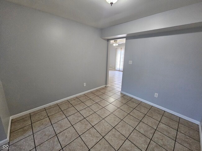 Building Photo - 6314 Commons Dr
