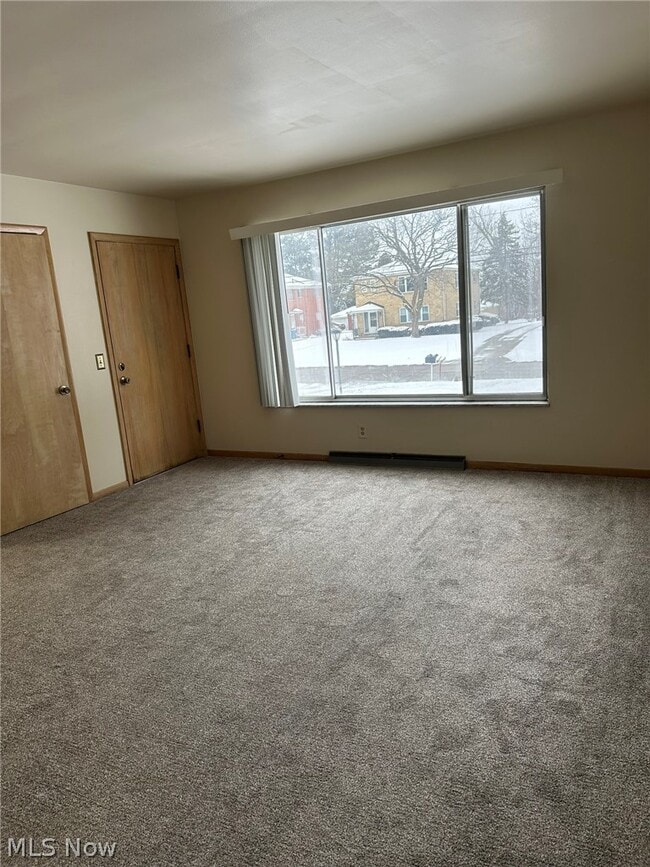 Building Photo - 124 Kenridge Rd