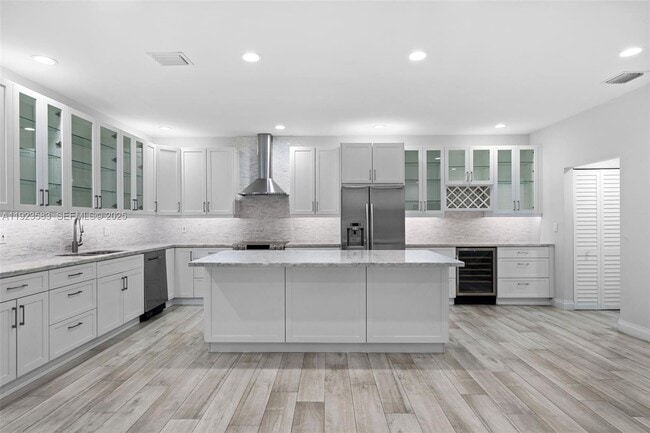 Building Photo - 1240 Weeping Willow Way