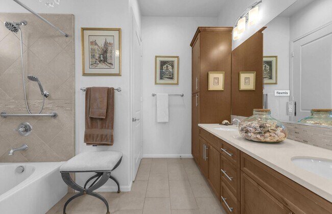 Building Photo - 2211 Via Calderia