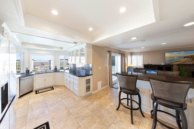 Building Photo - 30932 Colonial Pl