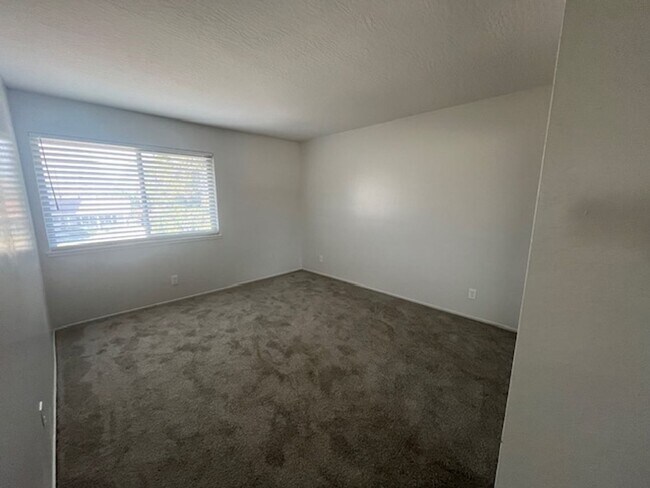 Building Photo - Pleasanton Home for Rent