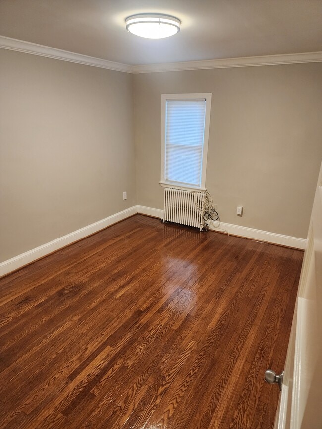 Building Photo - 1235 Simms Pl NE