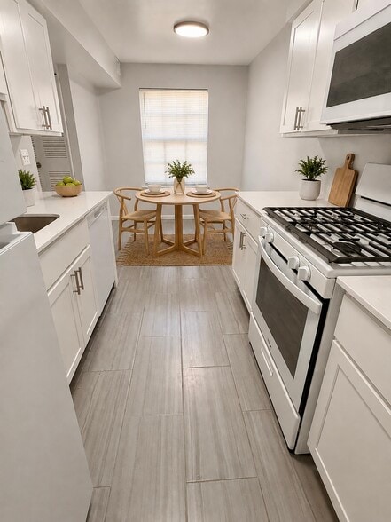 Brand New Eat-In Kitchen - Fountain Court Townhomes