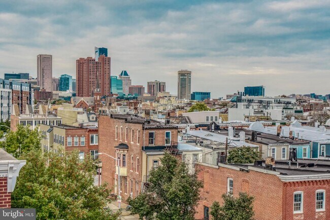 Building Photo - 1320 Race St