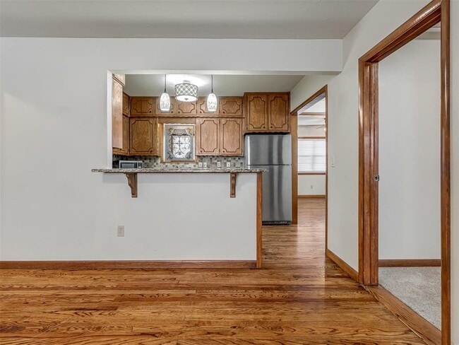 Building Photo - 4701 N Peniel Ave