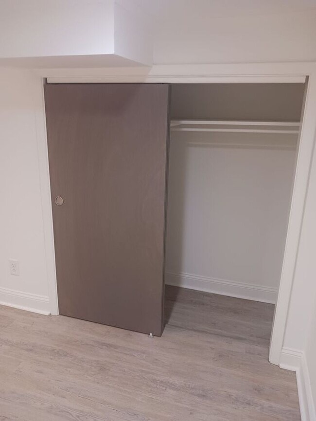 Building Photo - Come Lease at Virginia Highland/Morningside! Don’t miss this amazing offer!