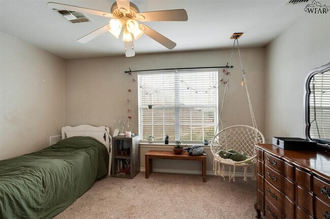 Building Photo - 9 Prairie Lace Ct