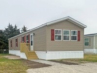 Building Photo - 14876 Washington Rd