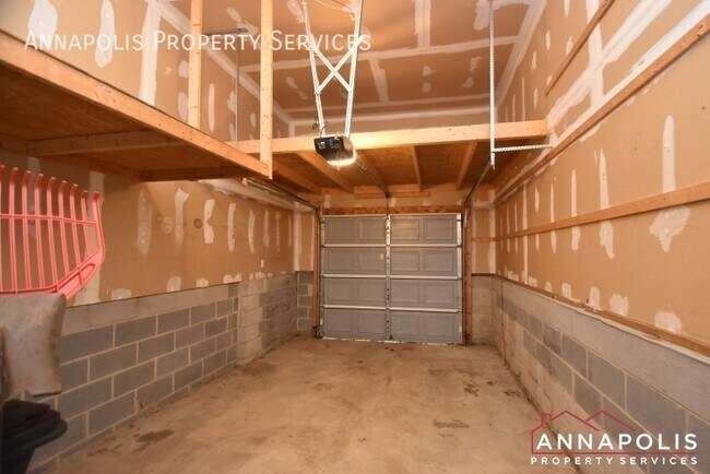 Building Photo - 1291 Circle Dr