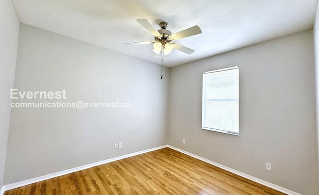 Building Photo - 10308 Birdwatch Dr