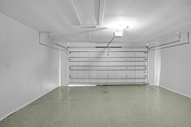 Building Photo - 319 L'Atrium Dr