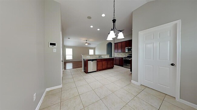 Building Photo - 21603 Palaramo Ct