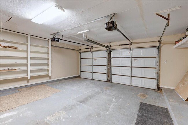 Building Photo - 2705 Nordham Dr
