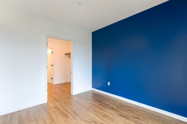Building Photo - Terrific One Bedroom Condo in Truxton Circle!