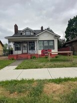 Building Photo - 412 Forest Ave