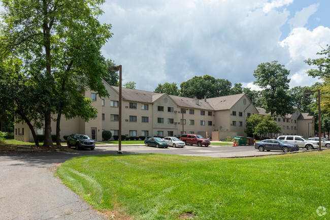 Building Photo - Theresa Maxis Apartments