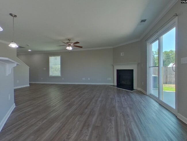 Building Photo - 313 Fairford Rd