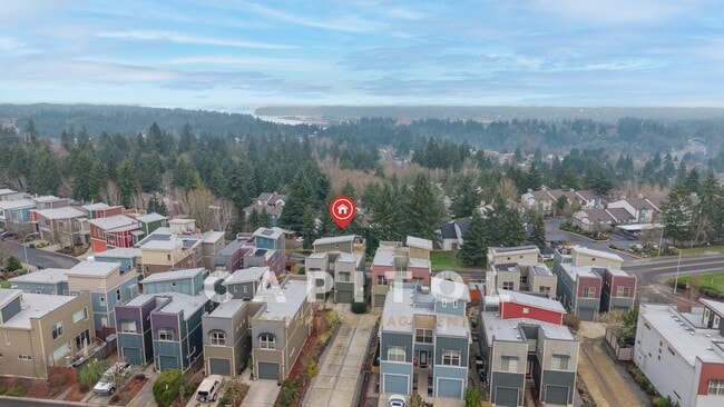 Building Photo - 3166 Vista Verde Ln SW