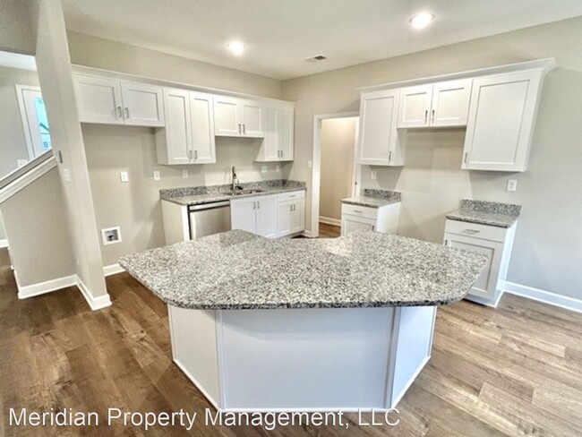Building Photo - 4 br, 2.5 bath House - 8755 Shipp Cv