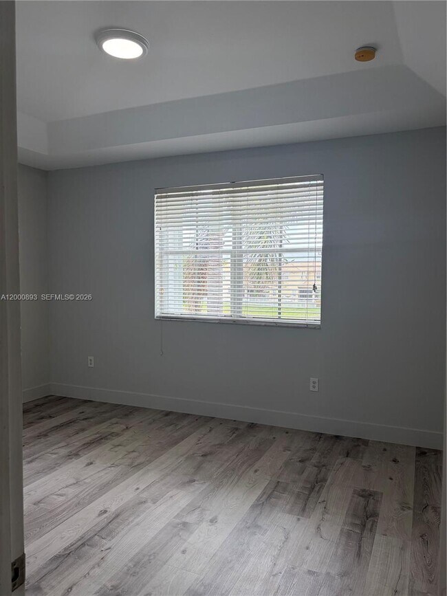 Building Photo - 10947 NW 79th St