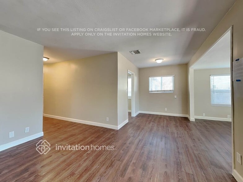 Building Photo - 6952 Donna Ave