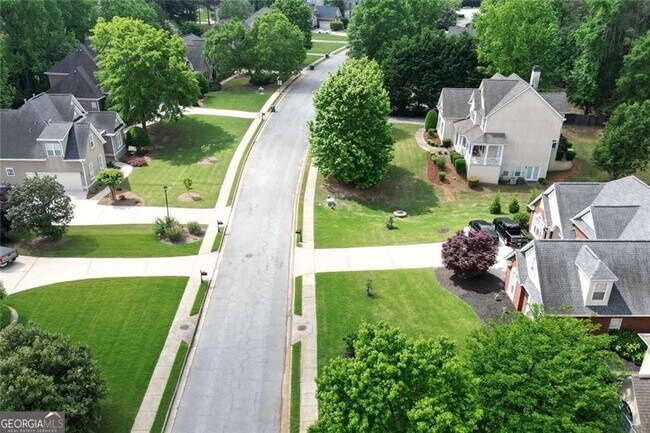 Building Photo - 1035 Eagles Brooke Dr