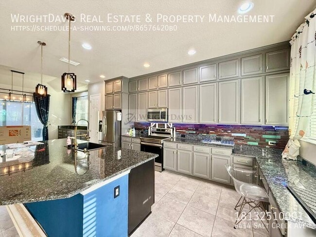 Building Photo - 6414 Salt Creek Ave