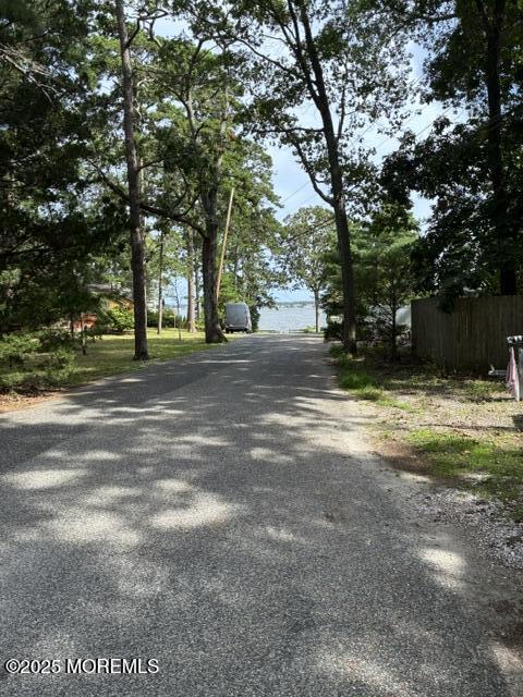 Building Photo - 375 Arrowhead Dr