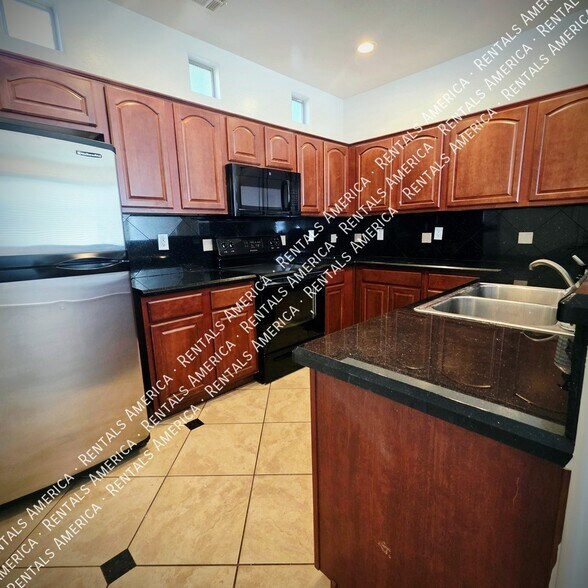 Building Photo - 2715 S Cupertino Dr