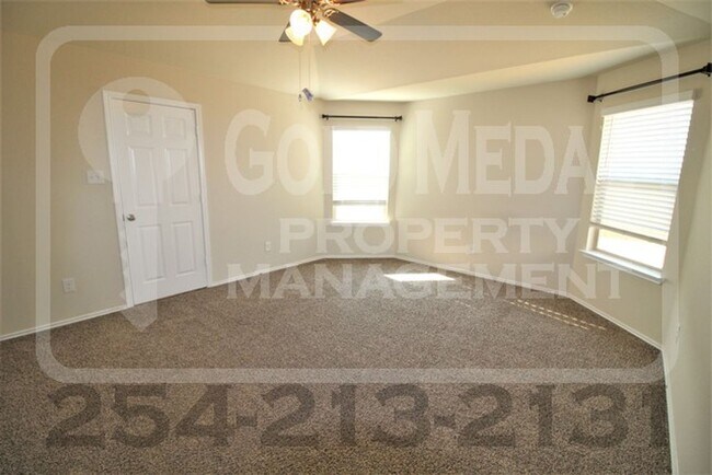 Building Photo - 306 Danielle Dr