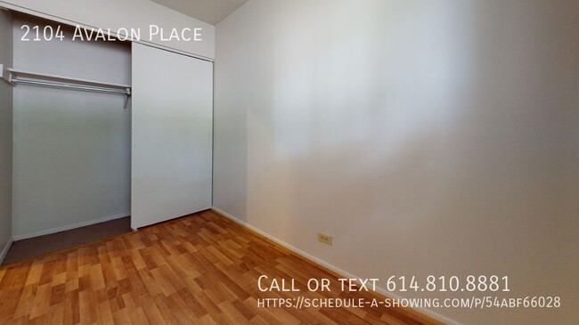 Building Photo - Three Bedroom Garden Apartment- Columbus