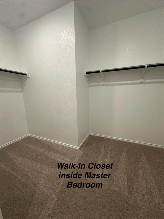 Building Photo - 1320 Pickerel St