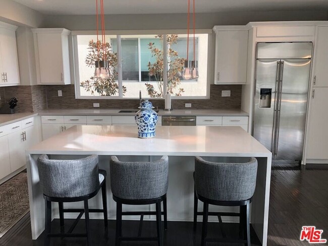 Building Photo - 12003 Emery Ln