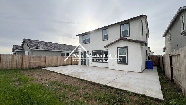 Building Photo - Newer Elk Grove 4bd/3.5ba Home near Big Horn & Poppyridge Rd