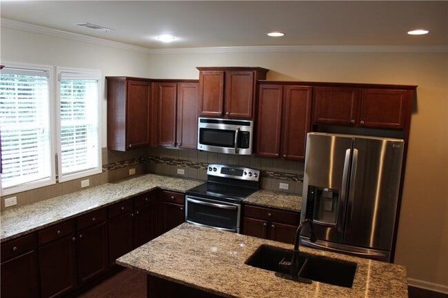 Building Photo - 3054 Turman Cir