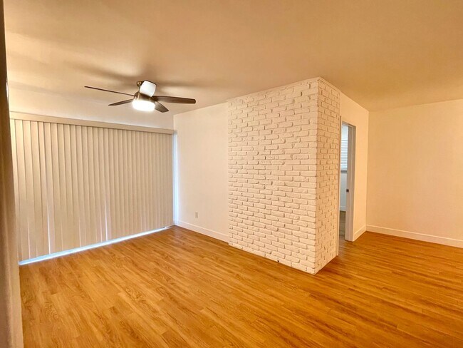 Building Photo - Updated Four Bedroom home in Riverside $3,150