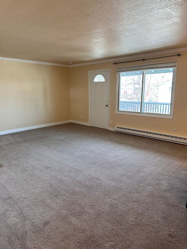 Building Photo - Affordable East Anchorage with W/D in Unit