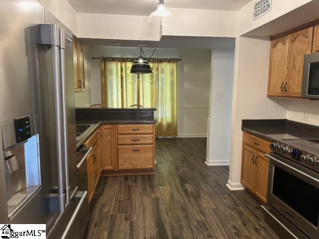 Building Photo - 126 Inglewood Way