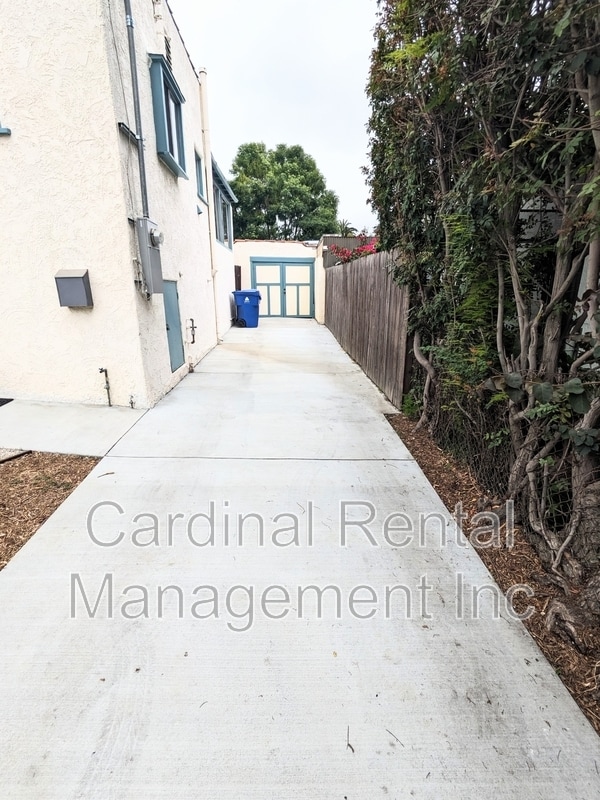 Building Photo - 4803 Toland Way