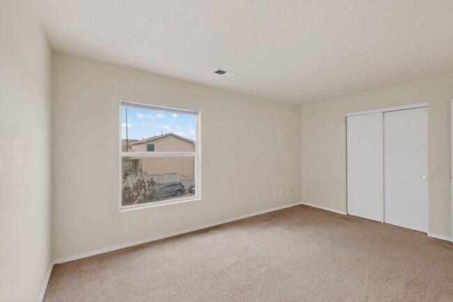 Building Photo - Spacious 5-Bedroom Home in Enchanted Hills – Rio Rancho